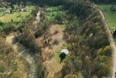 Casa si teren intravilan Tarcau - 13