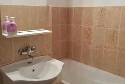 Garsonieră decomandată, mobilată în Calarași 4