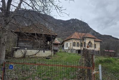 Casă cu 3 camere în Costești - 6