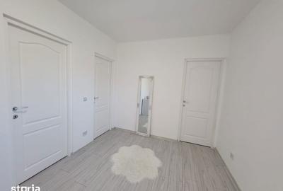 Casă cu 3 camere cu Teren 700 Mp în Groși - 3