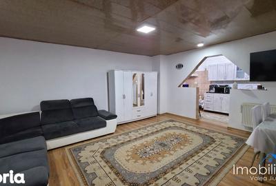 Casă cu 4 camere cu Teren 268 Mp în Central - 3