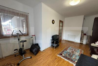 Casă cu 4 camere cu Teren 109 Mp în Central - 7