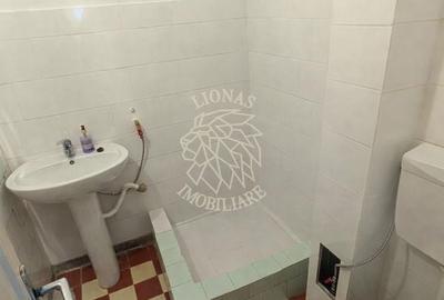 Apartament cu 4 camere decomandat în Central - 1