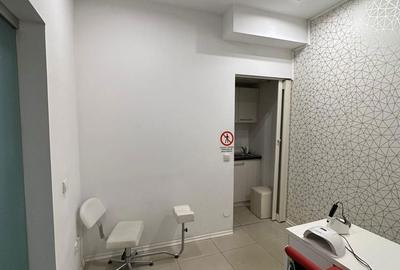 Spațiu comercial, de 16 mp, în Central - 7