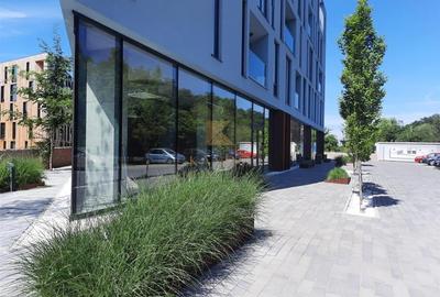 Spatiu comercial stradal I ideal pentru cafenea sau bistro- Comision 0 - 11