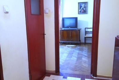 Apartament cu 4 camere decomandat, mobilat în Drumul Taberei - 8