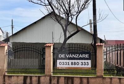 Casă cu 4 camere în Central - 1