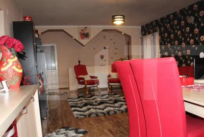 Casă cu 4 camere cu Teren 396 Mp în Central - 2