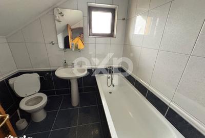 Casă cu 6 camere cu Canalizare în Bradu - 12