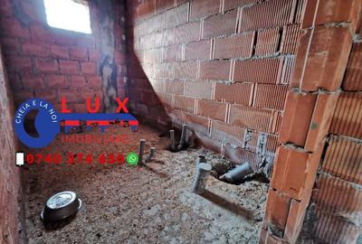Casă cu 3 camere cu Teren 650 Mp în Malcoci - 5
