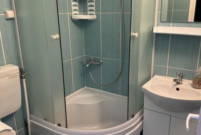 Garsonieră decomandată în Micro 39