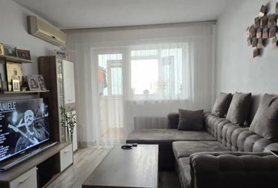 Apartament cu 3 camere semidecomandat, mobilat în Malu Roșu - 14