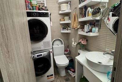 Vanzare Apartament 3 camere Semidecomandat  Cartier Solar - 2