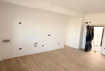 Apartament cu 3 camere semidecomandat în Torontalului - 15