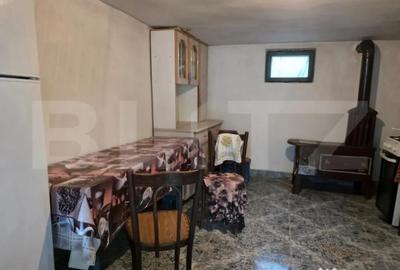 Casă cu 5 camere cu Teren 5585 Mp în Central - 13