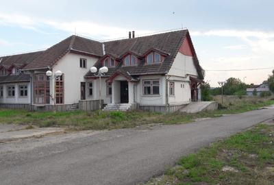 Casă cu 4 camere în Băcia - 2