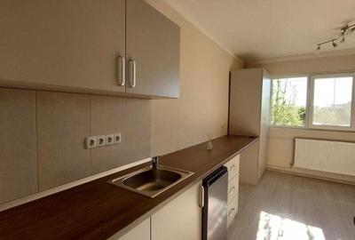 Garsonieră semidecomandată în Central - 2