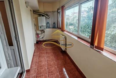 Apartament cu 3 camere decomandat în Ștefan Vodă - 6