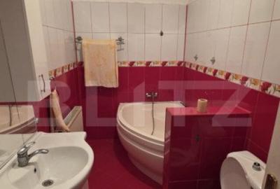 Casa de vanzare, cu 4 camere, 120 mp, teren de 1500 mp, zona - 3