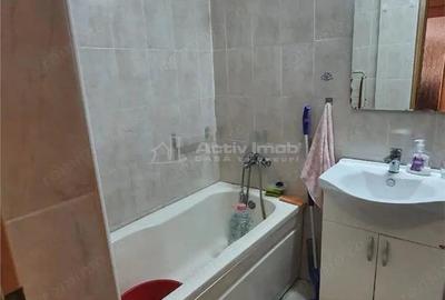 Garsonieră decomandată în Central - 10