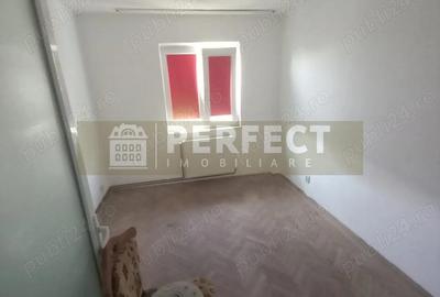 Apartament cu 3 camere decomandat în Vest - 8