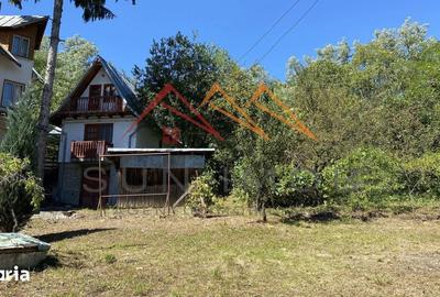 Casă cu 7 camere cu Teren 3100 Mp în Poiana - 18