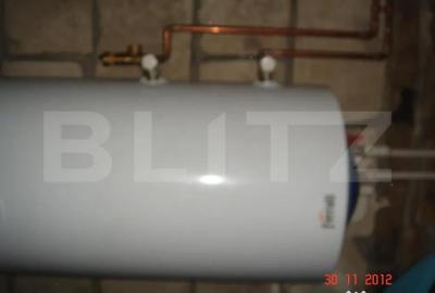 Casă cu 2 camere cu Teren 5600 Mp în Central - 9