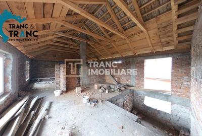 Casă individuală cu 4 camere cu Canalizare în Zăbrani - 11