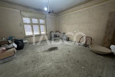 Casa de vanzare 4 camere 125 mpu teren liber 923 mp anexa Comuna Lisa - 6