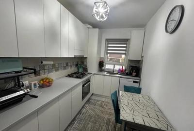 Apartament cu 2 camere decomandat în Avantgarden