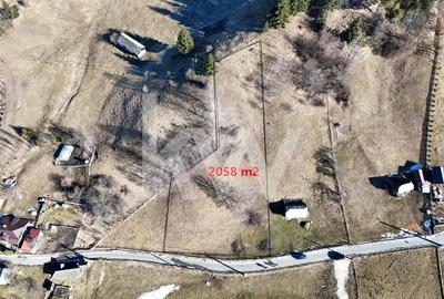 Teren Construcții intravilan de 2058 mp, în Dâmbovicioara - 2