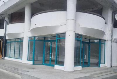 Spațiu comercial, de 70 mp, în Libertății - 2