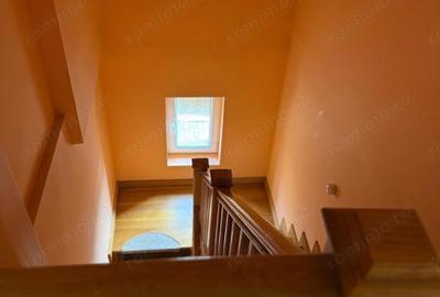 Casă cu 7 camere în Semicentral - 1