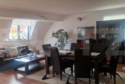 Casă cu 7 camere cu Teren 446 Mp în Central - 13