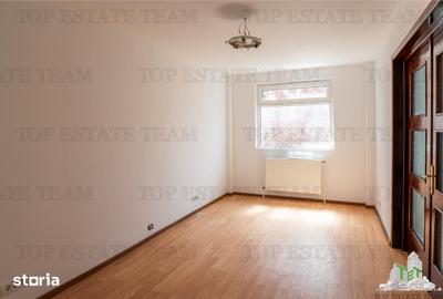 Casă cu 9 camere cu Teren 935 Mp în Chiajna - 2