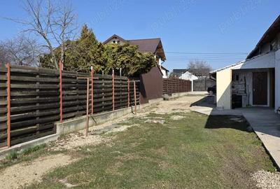 Casă cu Teren 2579 Mp în Colanu - 3