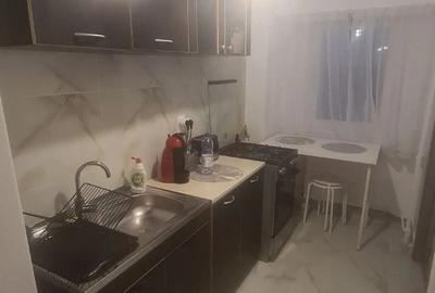 Ofer spre inchiriere garsoniera - 3