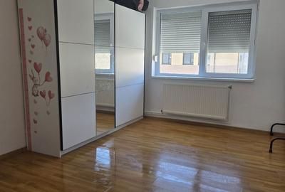 Apartament cu 2 camere decomandat în Doicești - 5