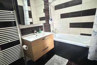 Apartament cu 3 camere semidecomandat în Florești - 4