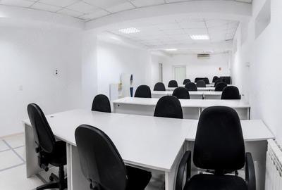 Spațiu comercial, de 300 mp, în Central - 1