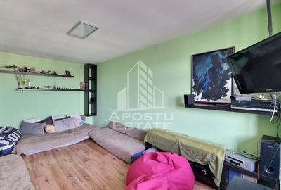Apartament cu 3 camere decomandat în Cetății - 2