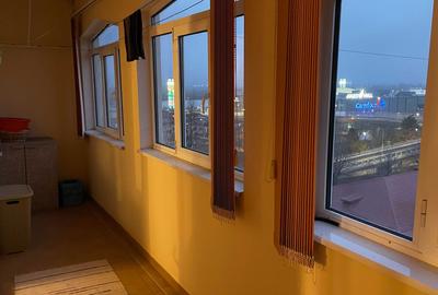 Apartament cu 2 camere decomandat în Frații Golești - 9