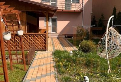 Casă individuală cu 5 camere cu Teren 505 Mp în Mamaia-Sat