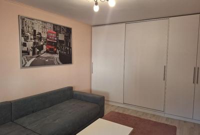 Garsonieră decomandată în Soarelui - 2
