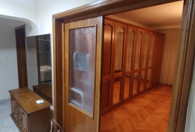 Apartament cu 3 camere decomandat, mobilat în Faleza Nord - 24