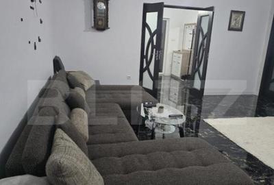 Casă cu 4 camere cu Teren 1500 Mp în Central