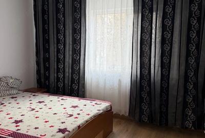 Apartament cu 2 camere decomandat în Giurgiului