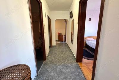 Apartament cu 2 camere decomandat în Turda - 8