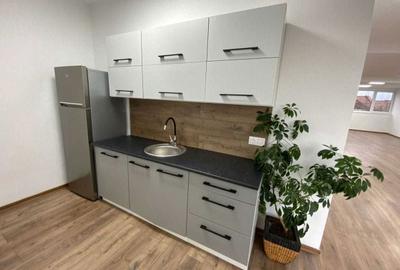 Spațiu comercial, de 130 mp, în Central - 6