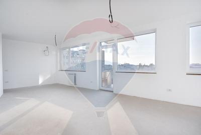 Apartament cu 2 camere semidecomandat în Timpuri Noi